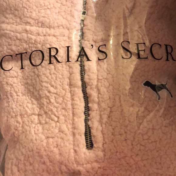 Brand new never worn PINK SHERPA JACKET SIZE Large - Picture 3 of 3